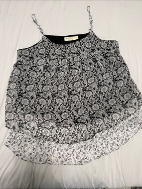 Faded Glory Black & White Floral Spaghetti Strap Camisole